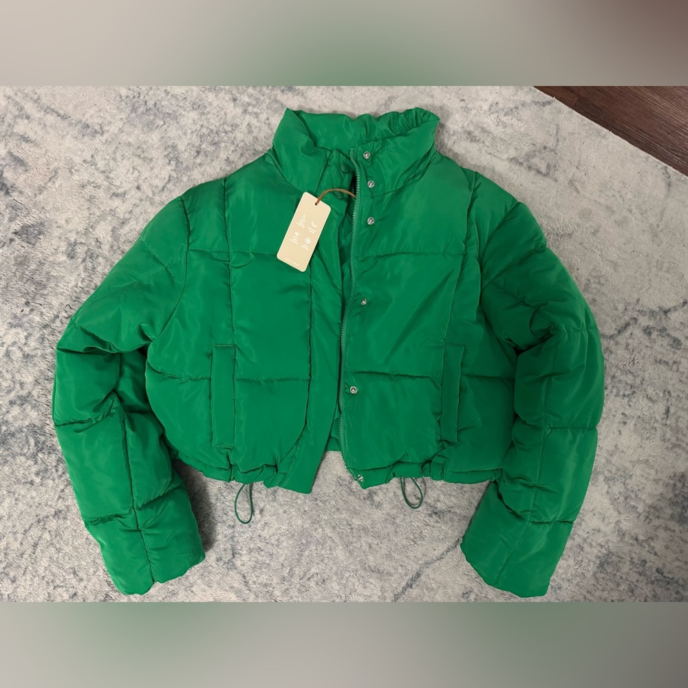 Love Tree Cropped Puffer - Green (M)